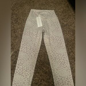 Cheetah print all fenix leggings
